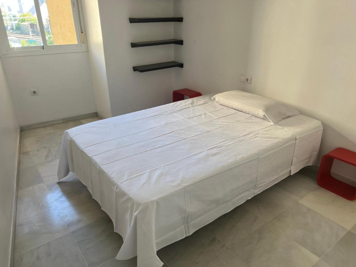Piso De 3 Dormitorios Con Garaje Jerez de la Frontera Esterno foto