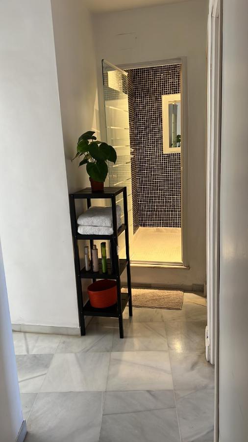 Piso De 3 Dormitorios Con Garaje Jerez de la Frontera Esterno foto
